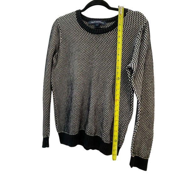French Connection Black and White knit sweater size large - Picture 6 of 6